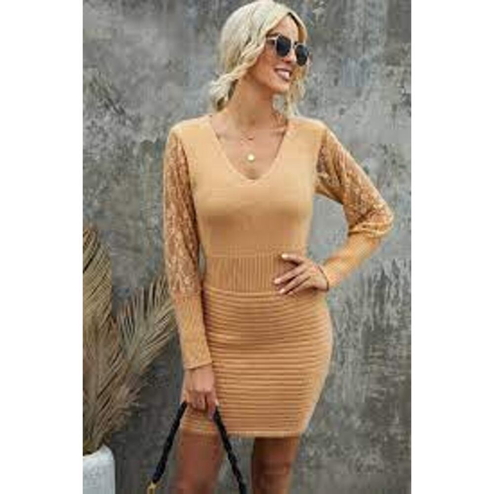 The CURATED CLOSET Lace Sleeve Sweater Dress in Camel Size Large /L